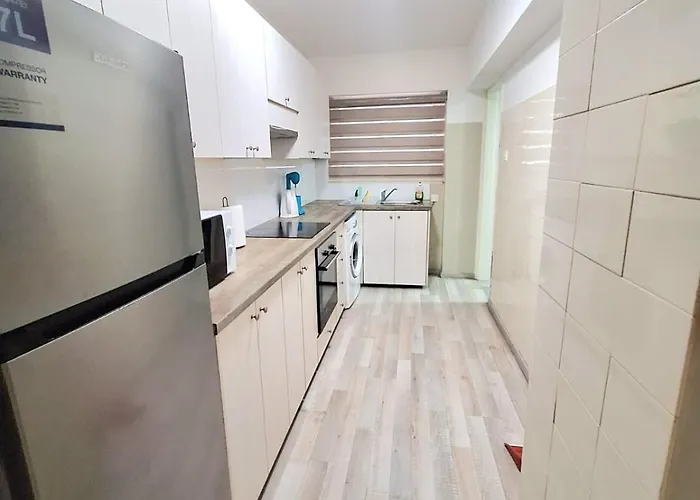 公寓 Abstract By The Sea *