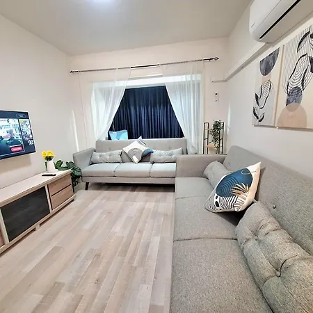 Abstract By The Sea דירה *